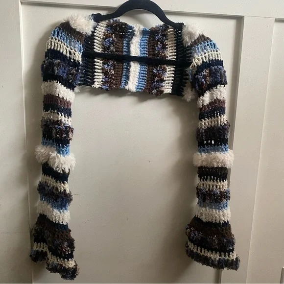 Crochet Bolero 🧶 - Picture 2 of 5